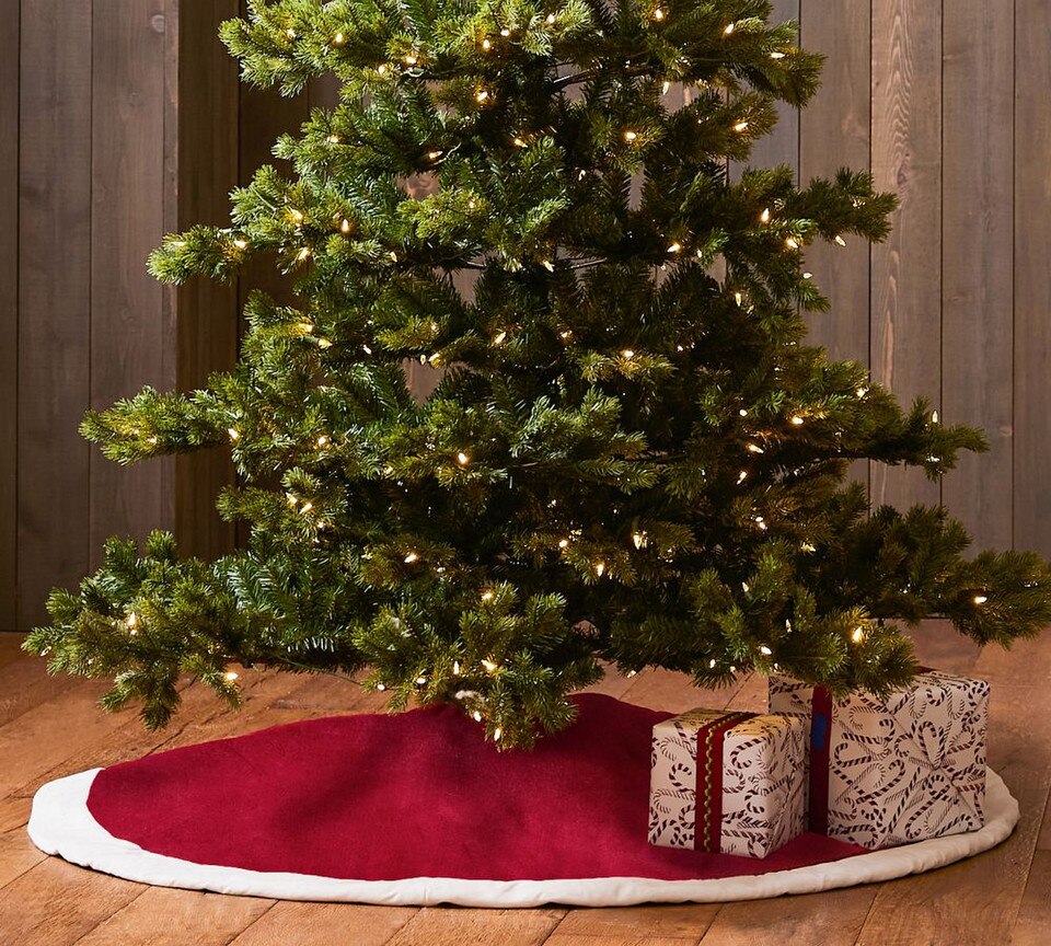 Pottery Barn Tree Skirtnull